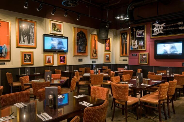 Cologne: Hard Rock Cafe with Set Menu for Lunch or Dinner - FAQ