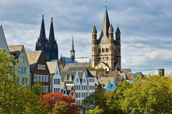 Cologne Highlights Privat Walking Tour & Panoramic Boat Trip - Common Questions
