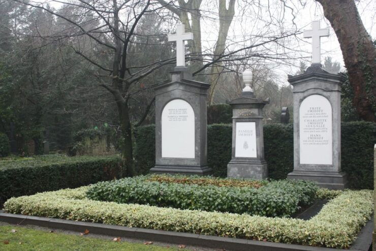 Cologne: Melaten Cemetery Tour in German - Experience
