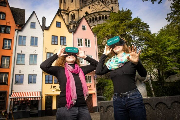 Cologne: Old Town Virtual Reality Walking Tour - Free Cancellation and Flexible Booking