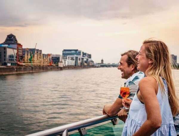 Cologne: Panoramic City Cruise - Tour Highlights