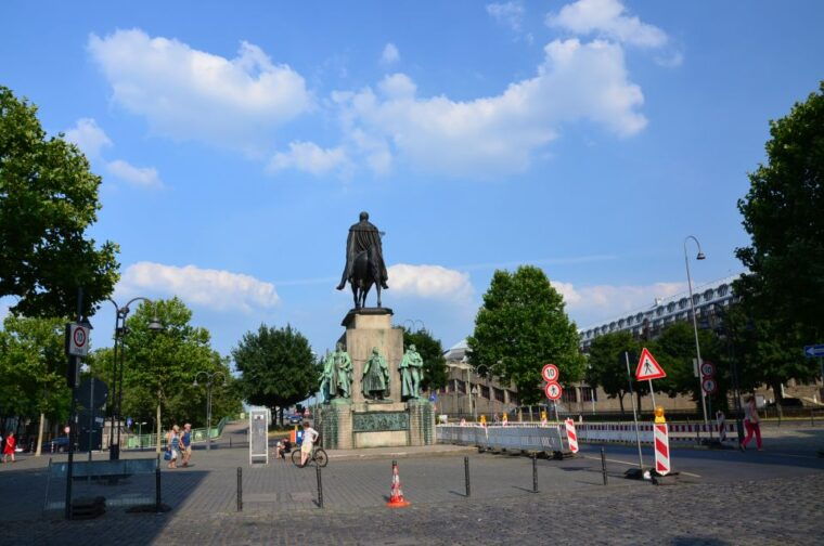 Cologne: Private Guided Walking tour - FAQs