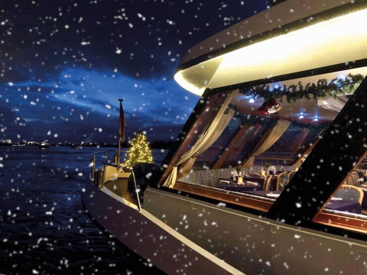 Cologne: Rhine River Winter Cruise With Festive Music - Highlights of the Experience