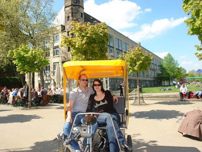 Cologne: Rickshaw city tour perpedalo - Good To Know
