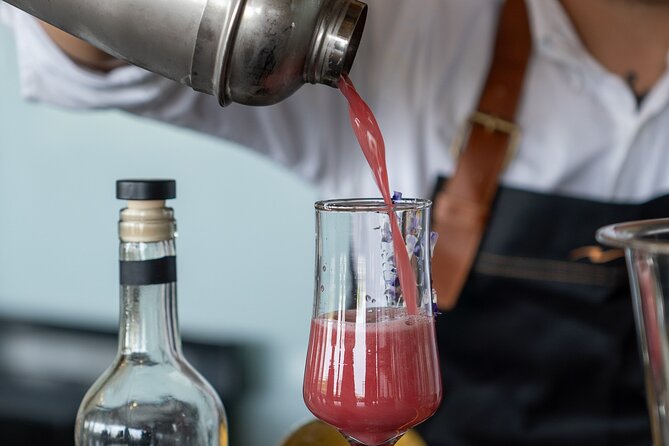 Colombian Cocktail Masterclass With Mixologist - Location Details
