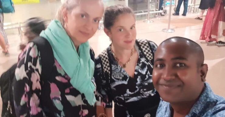 Colombo Airport (CMB) to Pinnawala Privet Transfer - Professional Driver Services Offered