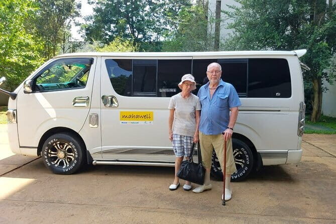 Colombo Airport to Colombo City Drop - The Drive: Comfort and Convenience