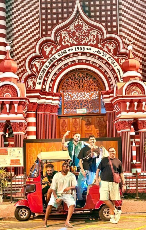 Colombo Blaze Tuk Tuk Half-Day Private Safari - Who should book this Colombo ride?