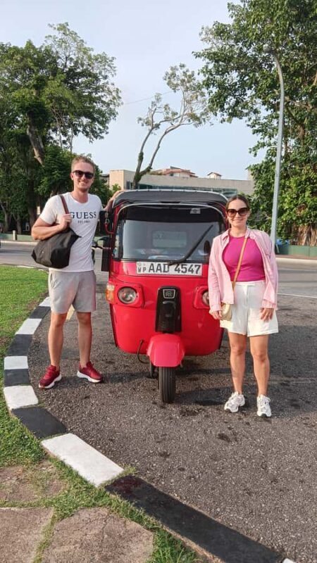 Colombo City guided Tour by Tuk Tuk with Entry Tickets - Why Choose This Colombo Tuk-Tuk Tour?