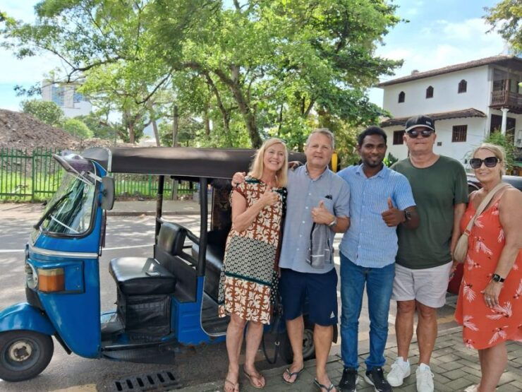 Colombo: City Highlights Guided Private Tour by Tuk Tuk - Activity Details