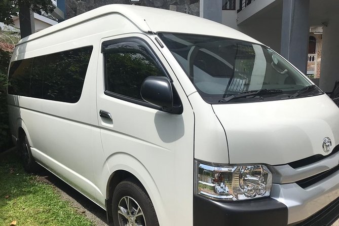 Colombo City Private Group Sightseeing and Shopping Tour With Driver - Traveler Photos