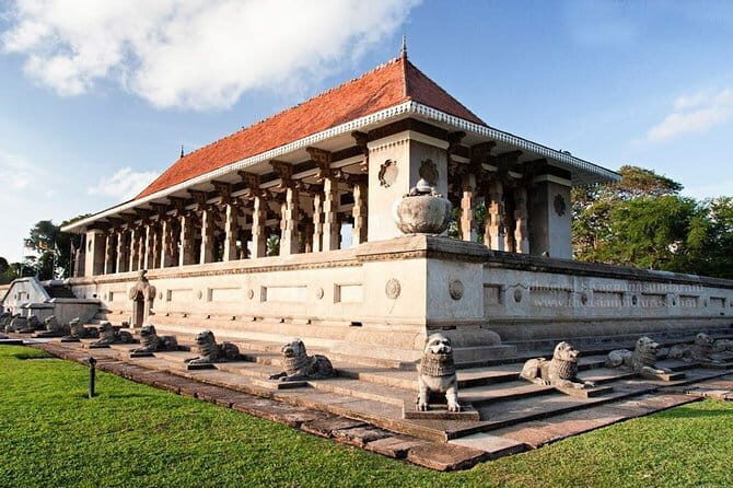 Colombo City Tour And Private Guided - Good To Know