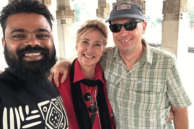 Colombo City Tour By Scooter (Morning & Evening ) - FAQ  