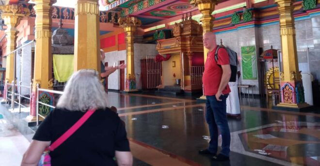 Colombo City Tour by Tuk Tuk Experience Morning or Evening - Historical Landmarks