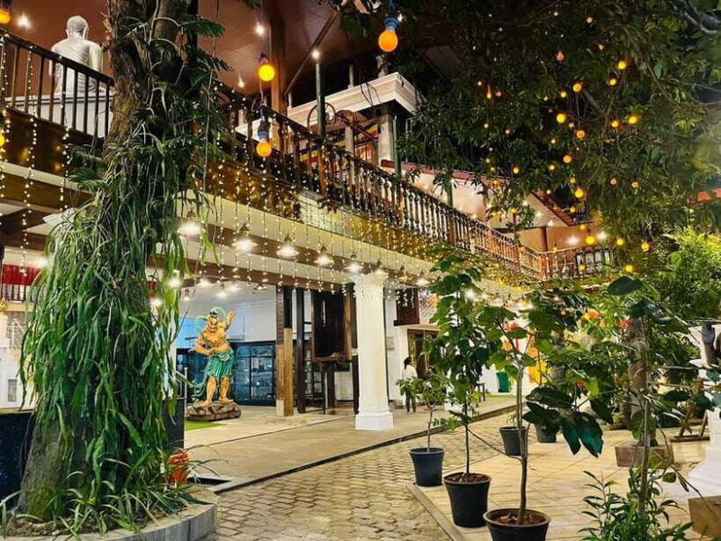 Colombo City Tour with Guide, Entry Tickets & Hotel Pickup - FAQ