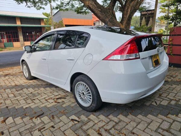 Colombo: CMB Airport Pickup and Drop-off Service - Frequently Asked Questions
