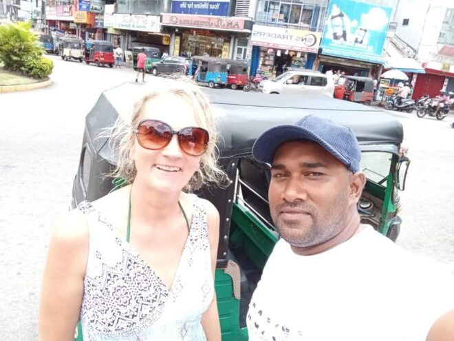 Colombo: Colombo Private Tuk Tuk City Tour Morning/Evening - Cultural Experiences