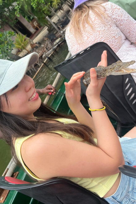 Colombo Cruise Port: Galle, Turtle Hatchery & River Safari - Pickup and Transportation