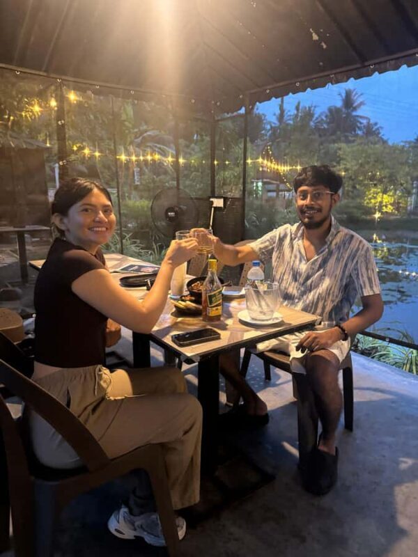 Colombo: Dodgy Bar Tour with Local Snacks and Drinks - Authenticity and Local Insights from Reviewers