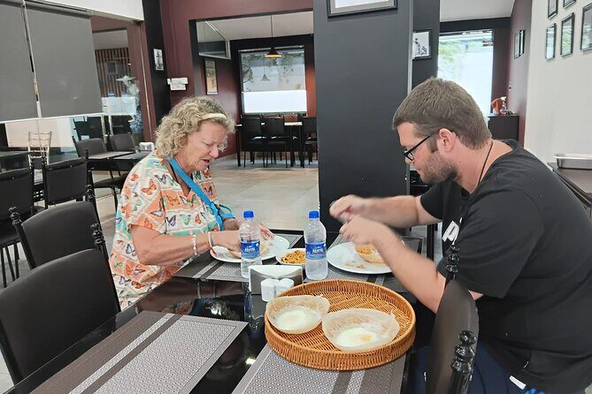 Colombo Evening Food Tour Authentic Sri Lankan Flavors - Exploring Colombo’s Evening Food Scene