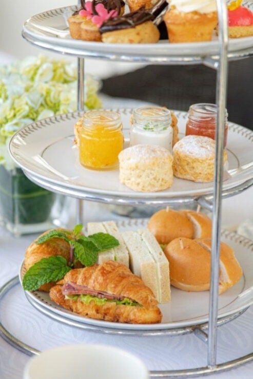 Colombo: Grand Afternoon Tea at the Galle Face Hotel+Bubbly! - Good To Know