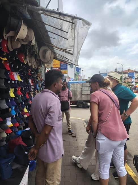 Colombo: Guided Walking Tour - Navigating Colombo’s Landmarks