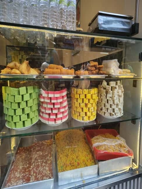 Colombo: Guided Walking Tour - Transportation and Logistics