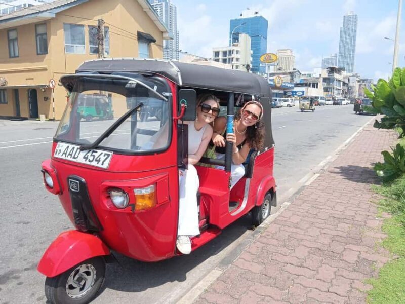 Colombo: Highlights City Tour by Tuk-Tuk with Private Guide - Who Should Consider This Tour?