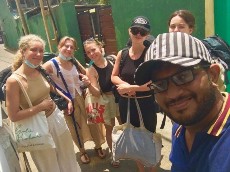 Colombo International Airport (CMB) Pick Up to Sigiriya - Experience and Highlights