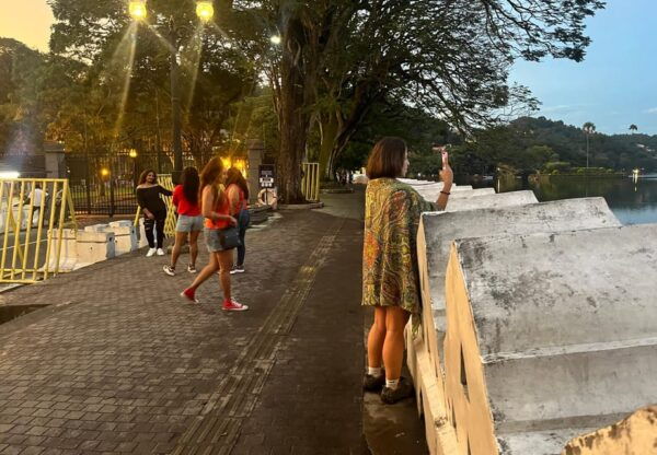Colombo: Kandy Full Day Tour With Tea Factory Cultural Show - Booking and Cancellation Policy