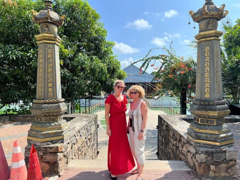 Colombo: Local Food Tour & Sightseeing by Tuk-Tuk with Meals - Why This Tour Offers Value