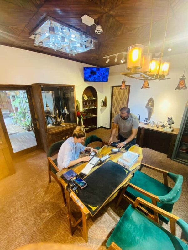 Colombo: Natural Rare Colorful Gemstone Collection Viewing - An In-Depth Look at the Gemstone Viewing Tour