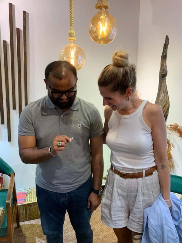 Colombo: Natural Rare Colorful Gemstone Collection Viewing - FAQs