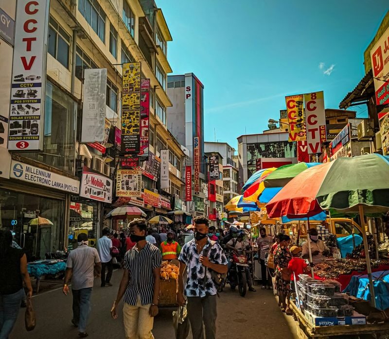 Colombo Night City Highlights Private Tour - Booking, cancellation, and practical checks