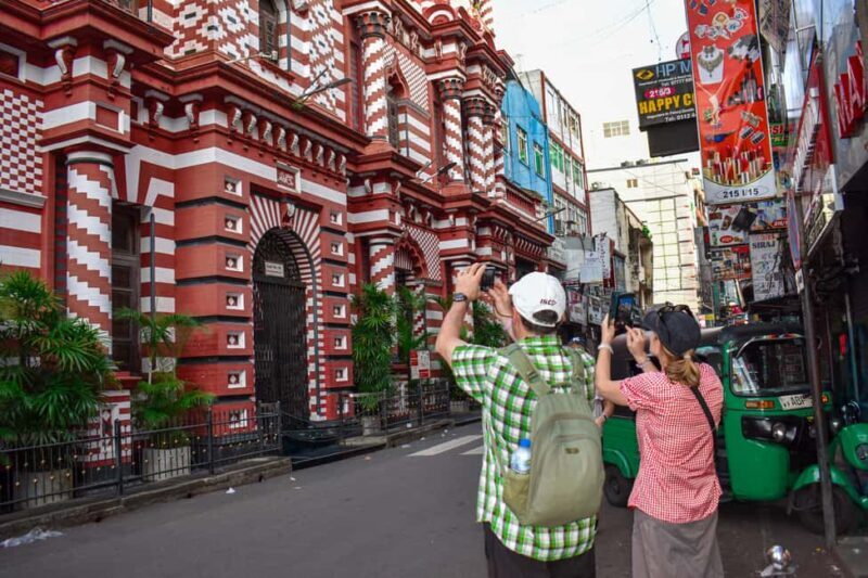 Colombo: private city tour from Negombo with hotel transfers - Good To Know