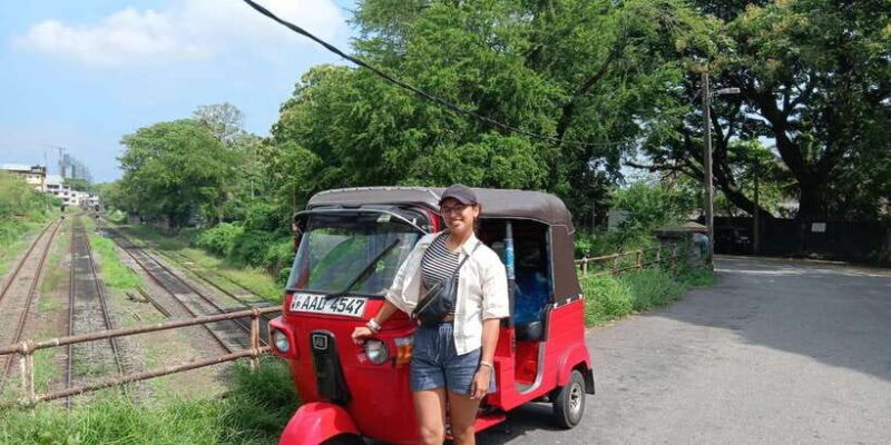 Colombo Private Guided City Tour by Tuk Tuk - All Inclusive - What to Expect During Your Tour