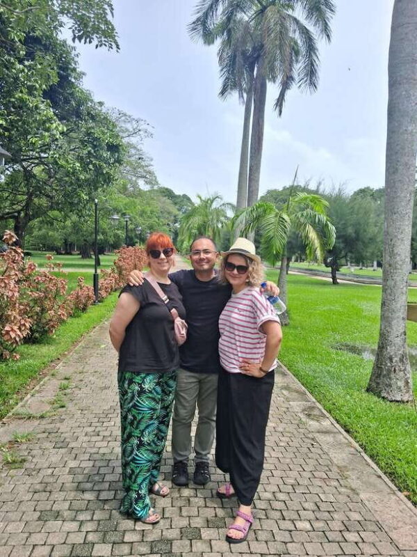 Colombo: Private Guided Tuk Tuk City Tour with Hotel Pickup - Exploring Colombo: A Private Guided Tuk Tuk Tour with Hotel Pickup