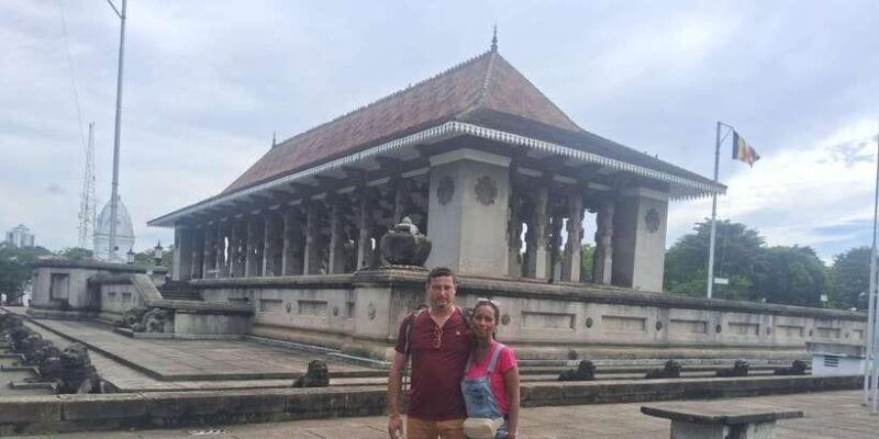 Colombo: Private Tuk-Tuk City Tour with All Entry Fees - Transport, Timing, and Group Size