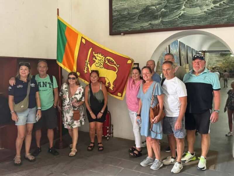 Colombo: Private Tuk-Tuk City Tour with Guide & All Tickets - Who Would Enjoy This Tour?