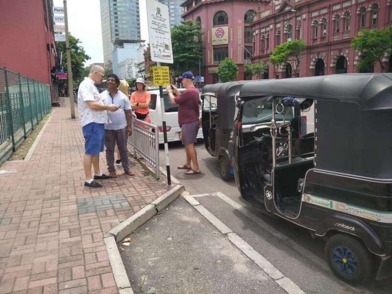 Colombo: Private Tuk Tuk City Tour with Hotel Pickup - Good To Know