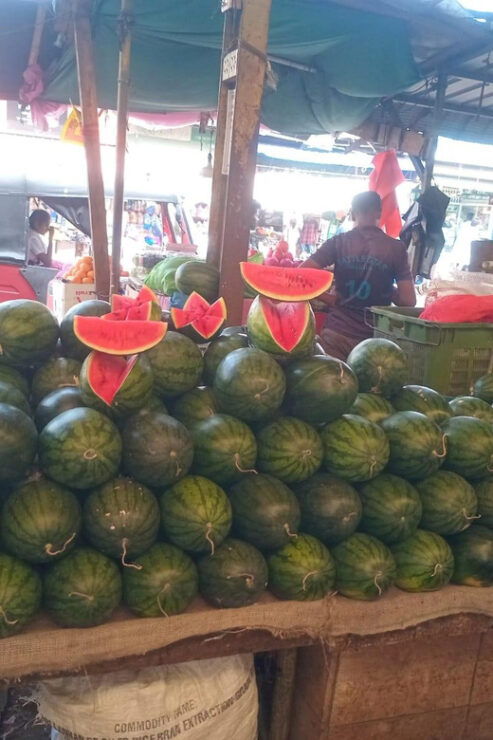 Colombo: Private Tuk-Tuk Street Food Tour With Sightseeing - Culinary Experience