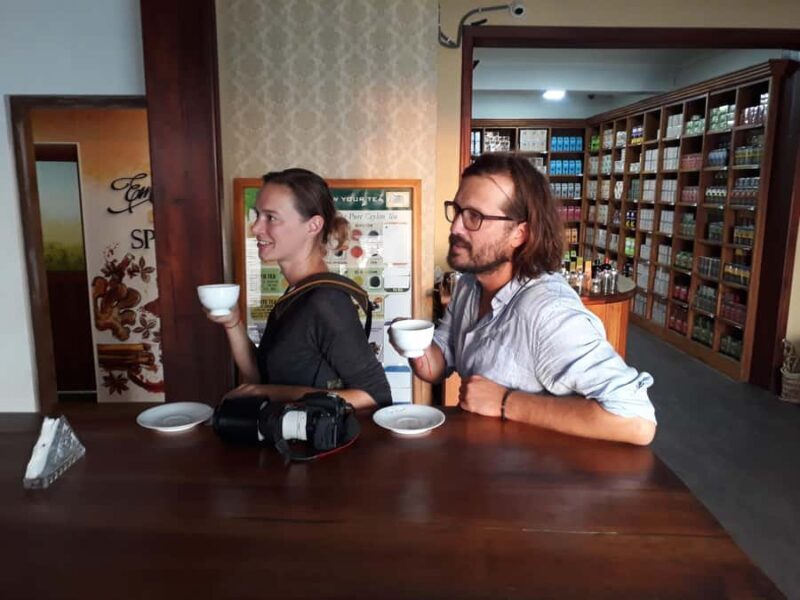 Colombo: Romantic Half-Day Tuk-Tuk Tour with Guide - Good To Know