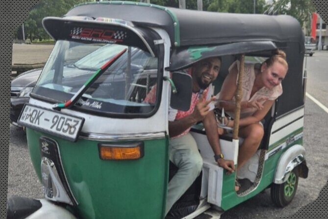 Colombo shopping Tour (Tea, Gems, cinnamon, souvenirs, cotton ) - Discover the Charm of Colombo with a Guided Shopping Tour