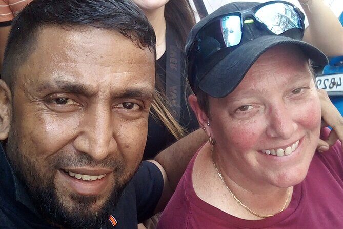 Colombo shopping Tour (Tea, Gems, cinnamon, souvenirs, cotton ) - Authentic Experiences and Practical Value