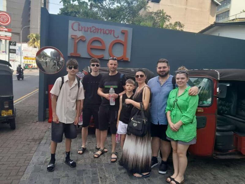 Colombo: Sightseeing Tour by Tuk Tuk - Entry Fees Included - Good To Know