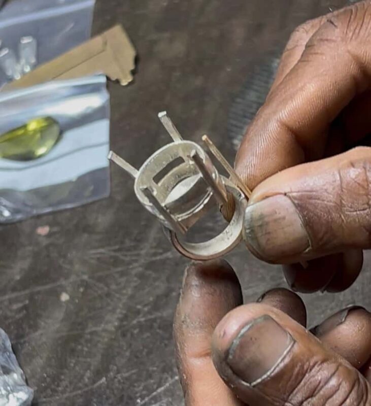 Colombo: Silver Jewelry Handcrafting Workshop Experience - Practical Aspects and Tips