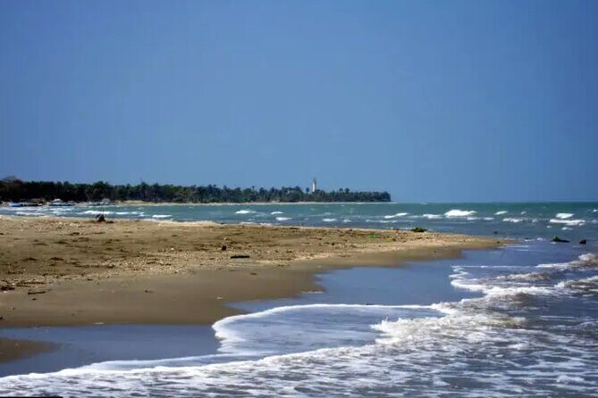 Colombo to Jaffna Private Budget Transfer - Who Should Book This?