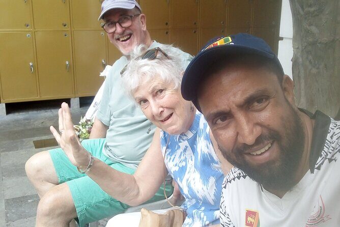 Colombo Tuk Tuk city tour with friendly Tuk driver(All inclusive) - Discovering Colombo in a Tuk Tuk: A Close-Up Guide