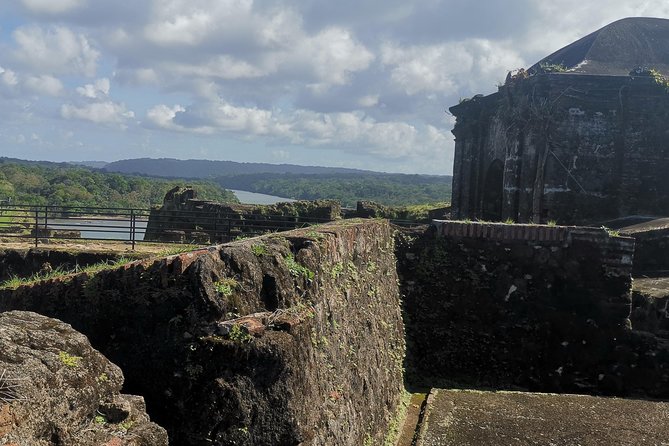Colon, Fort San-Lorenzo - From One Ocean to Another by Train - Historical Significance of Fort San Lorenzo