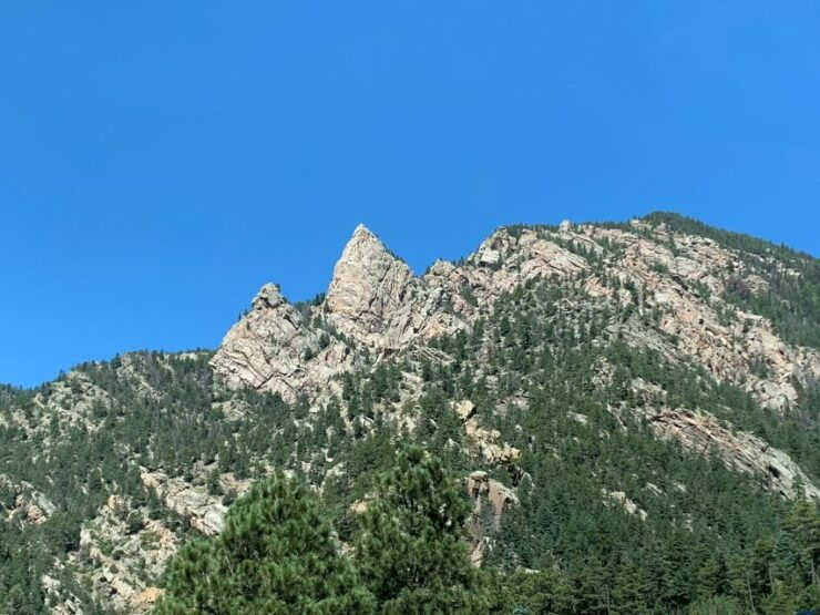 Colorado: Bishop Castle Luxury Jeep Tours - Tour Highlights